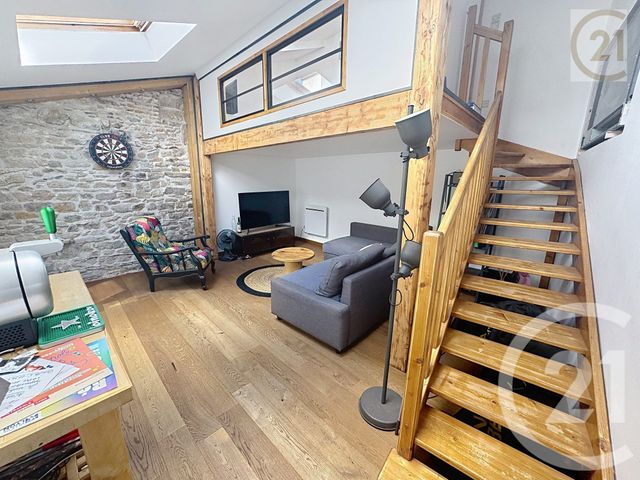 Appartement T2 à vendre - 2 pièces - 34.86 m2 - LYON - 69001 - RHONE-ALPES - Century 21 Le 7 De Coeur