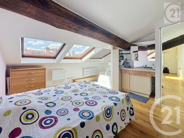 Appartement T2 à vendre - 2 pièces - 34.86 m2 - LYON - 69001 - RHONE-ALPES - Century 21 Le 7 De Coeur