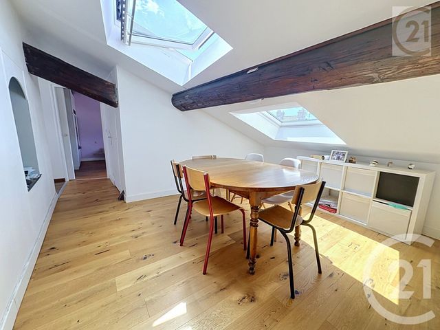 Appartement T2 à vendre - 2 pièces - 34.86 m2 - LYON - 69001 - RHONE-ALPES - Century 21 Le 7 De Coeur