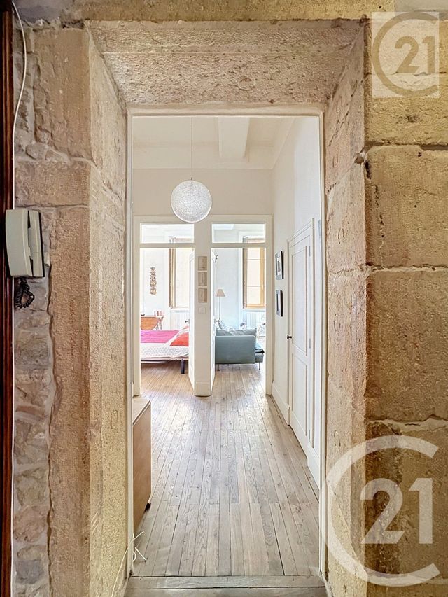 Appartement T3 à vendre - 3 pièces - 99.94 m2 - LYON - 69001 - RHONE-ALPES - Century 21 Le 7 De Coeur