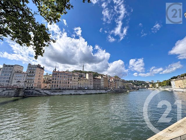 Appartement T3 à vendre - 3 pièces - 99.94 m2 - LYON - 69001 - RHONE-ALPES - Century 21 Le 7 De Coeur