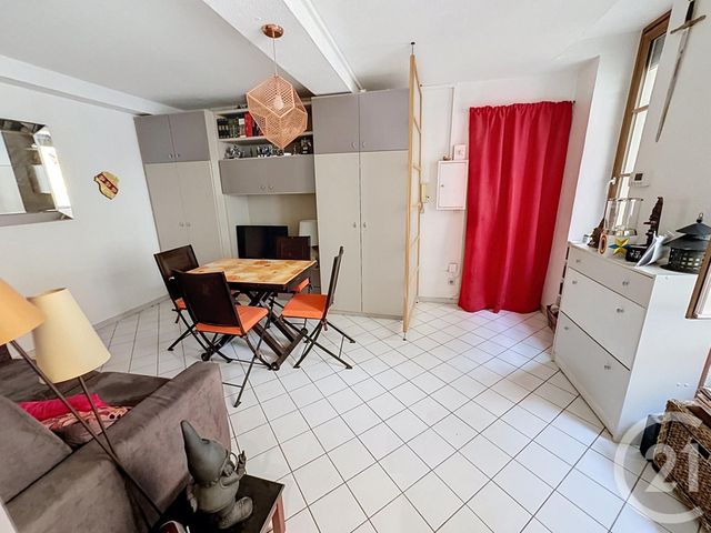 Appartement T3 à vendre - 3 pièces - 50.1 m2 - LYON - 69001 - RHONE-ALPES - Century 21 Le 7 De Coeur