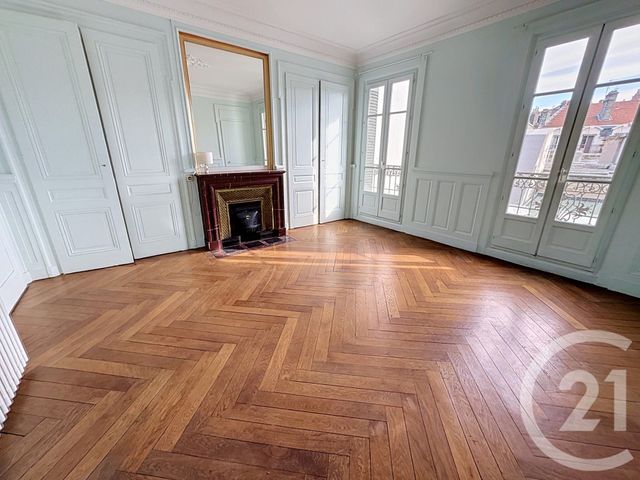 Appartement F5 à vendre - 5 pièces - 127.05 m2 - LYON - 69001 - RHONE-ALPES - Century 21 Le 7 De Coeur