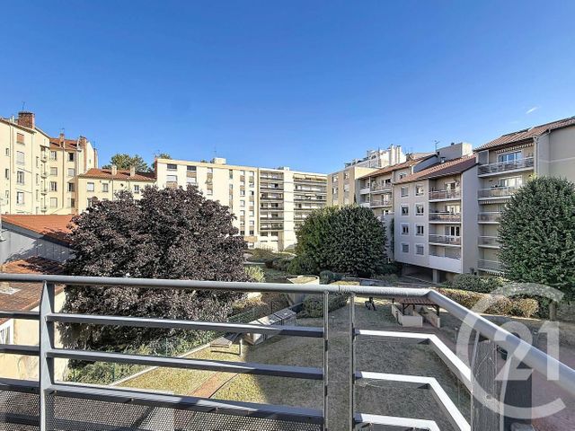 Appartement F2 à vendre - 2 pièces - 44.35 m2 - LYON - 69007 - RHONE-ALPES - Century 21 Le 7 De Coeur