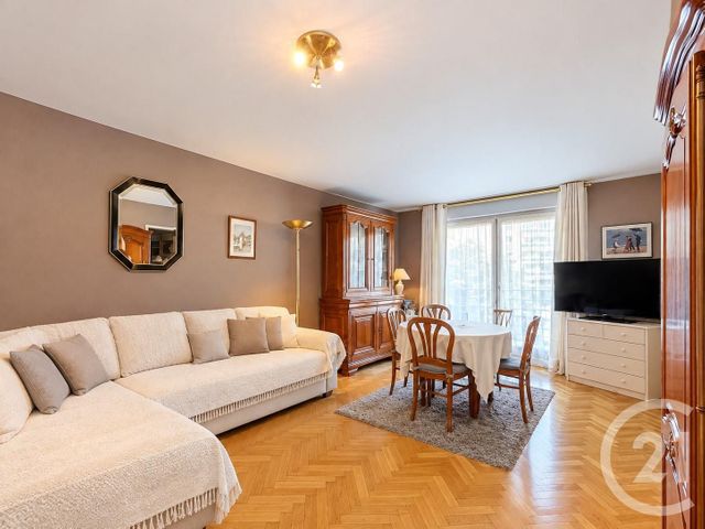 Appartement F2 à vendre - 2 pièces - 44.35 m2 - LYON - 69007 - RHONE-ALPES - Century 21 Le 7 De Coeur