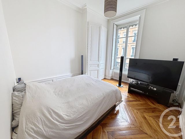 Appartement T6 à vendre - 6 pièces - 178.76 m2 - LYON - 69001 - RHONE-ALPES - Century 21 Le 7 De Coeur