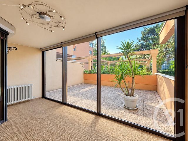 Appartement F4 à vendre - 4 pièces - 84.39 m2 - LYON - 69007 - RHONE-ALPES - Century 21 Le 7 De Coeur