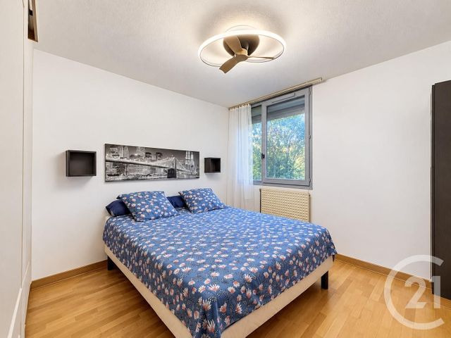 Appartement F4 à vendre - 4 pièces - 84.39 m2 - LYON - 69007 - RHONE-ALPES - Century 21 Le 7 De Coeur