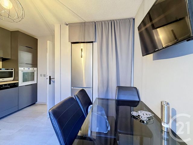 Appartement F4 à vendre - 4 pièces - 84.39 m2 - LYON - 69007 - RHONE-ALPES - Century 21 Le 7 De Coeur